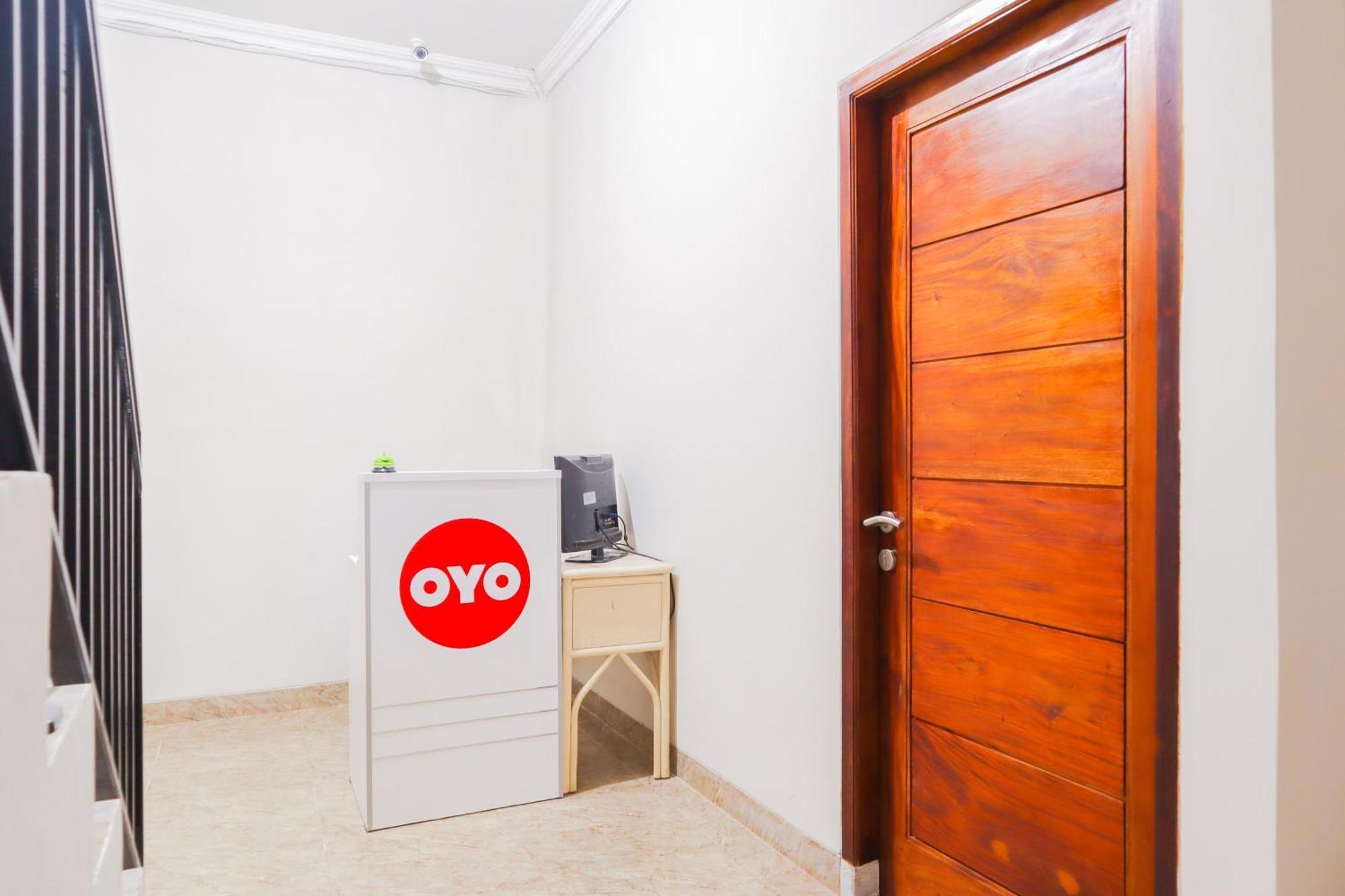 Oyo 1519 Axl Residence Jakarta Exteriör bild