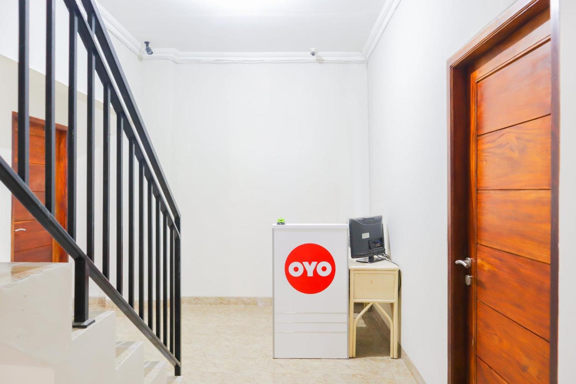 Oyo 1519 Axl Residence Jakarta Exteriör bild